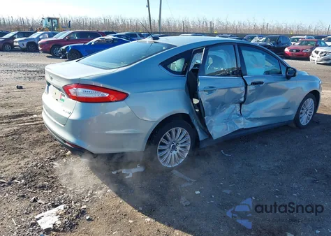 2014 Ford Fusion Hybrid S from USA, damaged, VIN 3FA6P0UU8ER181803